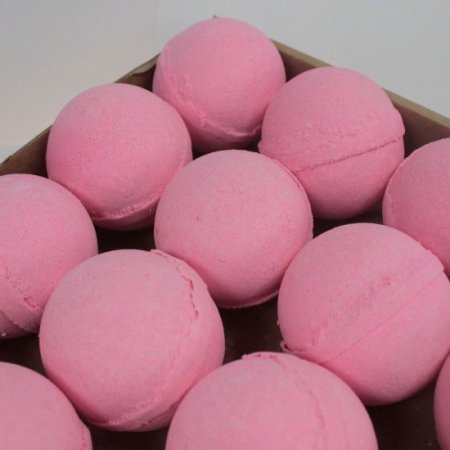 (image for) Very Berry Bath Bomb