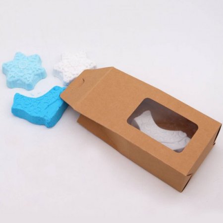 (image for) Break the Ice Christmas Bath Bomb Gift Pack