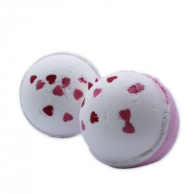 Love Hearts Bath Bomb - Wild Flowers Love Hearts Bath Bomb - Wild Flowers