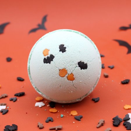 (image for) Coconut & Lime Halloween Bath Bomb